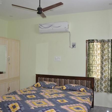 Manohars New Home Tirupati Exterior foto